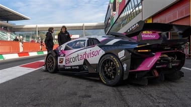 Onori e oneri al Mugello: l’incidente e i podi del National GT