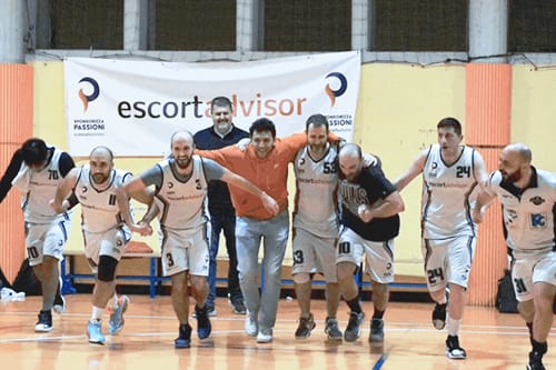 EA Basket