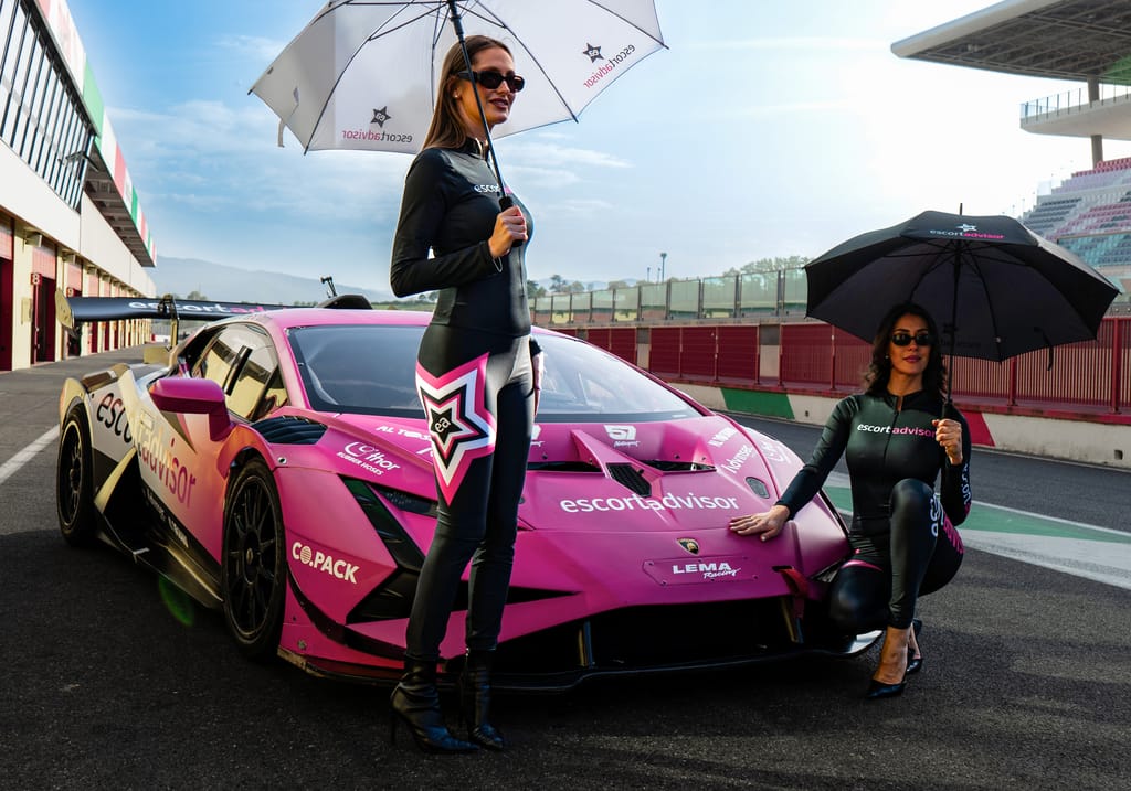 Ottimo debutto a Mugello per l'auto di Escort Advisor