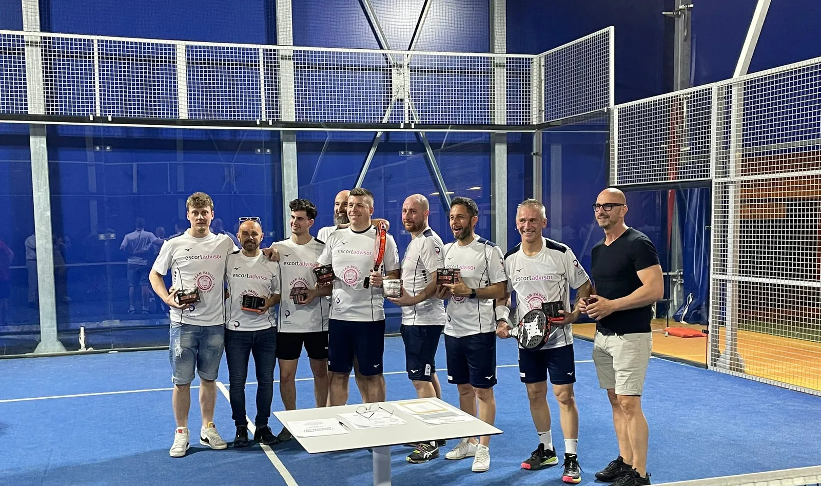 Bandeja y Cerveza a un passo dal cielo