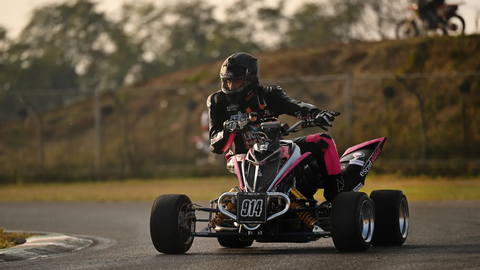 Super Ricca agguerrito sul suo quad a Ottobiano