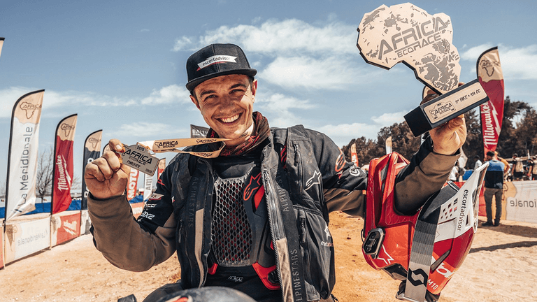 La sua Africa: Andrea Vignone trionfa all’Africa Eco Race